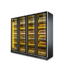 O automóvel da cerveja das bebidas degela um refrigerador comercial mais fresco da exposição de 4 portas com 4 rodas